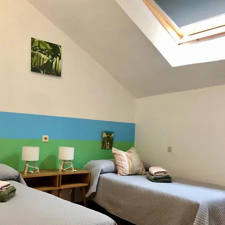 Casa Mariquina Peaceful spacious home in Llanes * Vibano